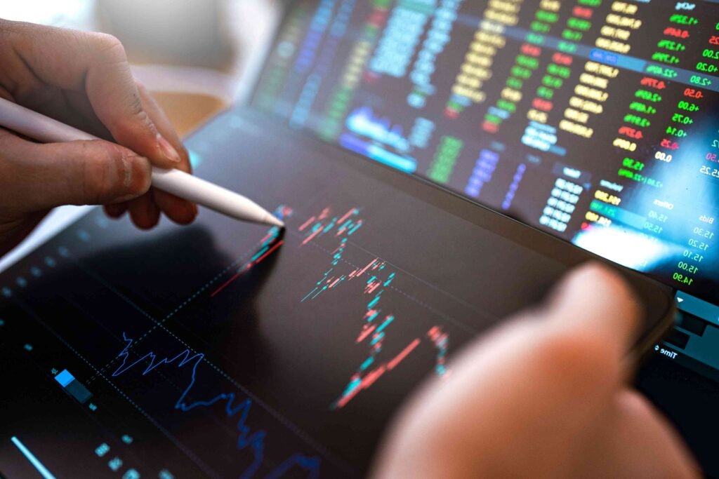 why doesn't prdgx flucuate during the trading day​